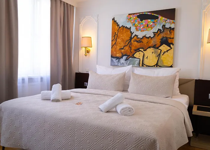 Hotel Attache L Contactless Check-In Wien