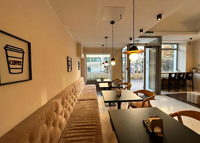 Hotel Attache L Contactless Check-In Wien